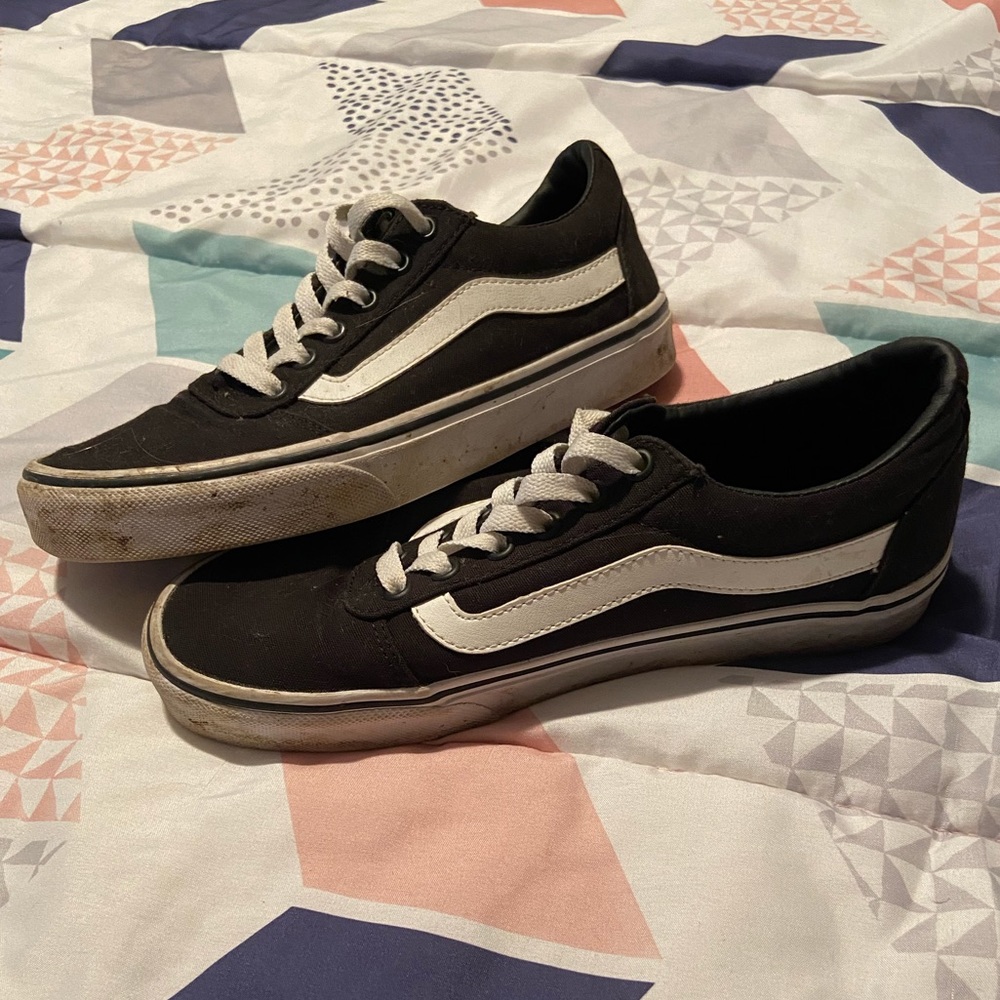 Vans Old Skool Shoes